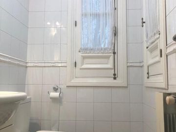 Venta casa 4 dormitorios Country Grand Bel, 3 baños, 2 cocheras, pileta