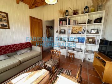 CASA DE CAMPO 19 HECTAREAS VISTAS VOLCAN LANIN  - Junin De Los Andes