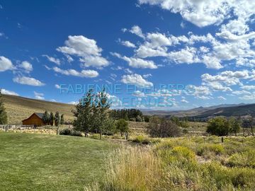 CASA DE CAMPO 19 HECTAREAS VISTAS VOLCAN LANIN  - Junin De Los Andes