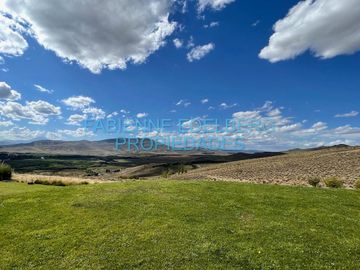 CASA DE CAMPO 19 HECTAREAS VISTAS VOLCAN LANIN  - Junin De Los Andes