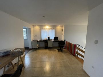 Casa - Housing y Condominios