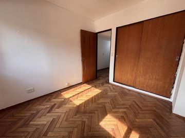 Corrientes al 1500 - Semipiso 2 dormitorios 2 baños