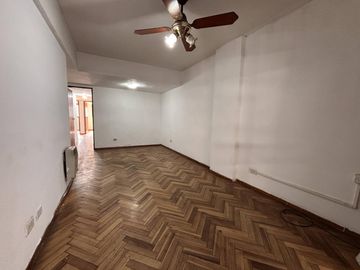 Corrientes al 1500 - Semipiso 2 dormitorios 2 baños