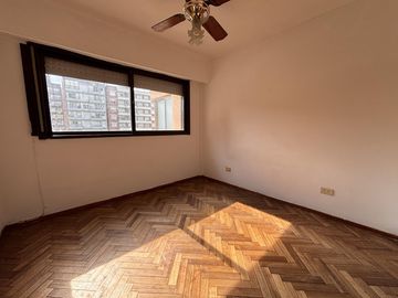 Corrientes al 1500 - Semipiso 2 dormitorios 2 baños