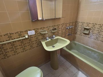 Corrientes al 1500 - Semipiso 2 dormitorios 2 baños