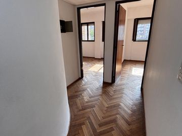 Corrientes al 1500 - Semipiso 2 dormitorios 2 baños