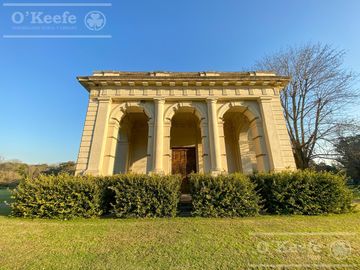 Casa en venta de cinco ambientes en Abril Club de Campo - Apto Credito, Guillermo Hudson