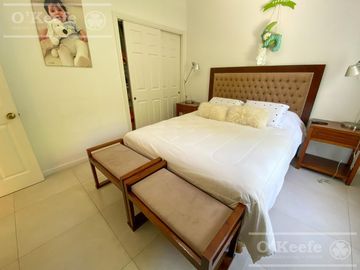 Casa en venta de cinco ambientes en Abril Club de Campo - Apto Credito, Guillermo Hudson