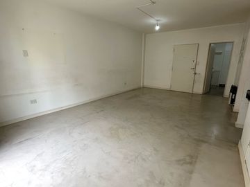 3 ambientes con balcón - Barrio Norte