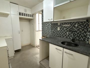 3 ambientes con balcón - Barrio Norte