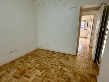 3 ambientes con balcón - Barrio Norte