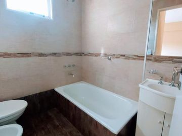 Departamento - Lomas Del Mirador