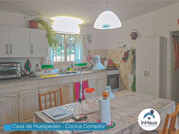 Complejo de cabañas con casa principal en  Villa General Belgrano