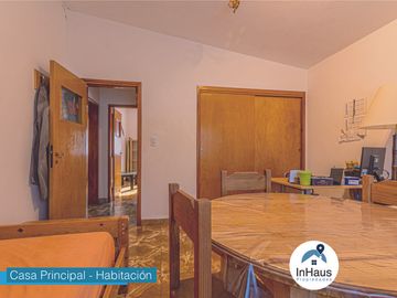Complejo de cabañas con casa principal en  Villa General Belgrano