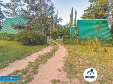 Complejo de cabañas con casa principal en  Villa General Belgrano