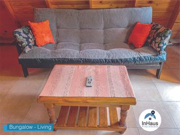 Complejo de cabañas con casa principal en  Villa General Belgrano