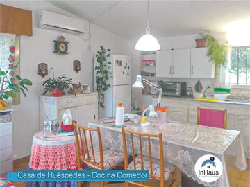 Complejo de cabañas con casa principal en  Villa General Belgrano