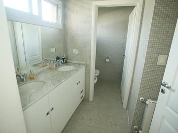 VENTA CASA TRES DORMITORIOS ROSARIO GOLF COUNTRY