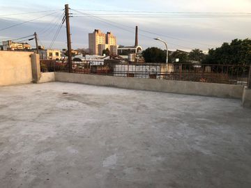 PH a Reciclar con Cochera y terraza  - Wilde