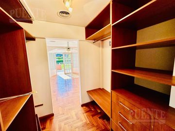 Casa - Solar Del Bosque - Venta con Renta