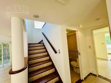 Casa - Solar Del Bosque - Venta con Renta