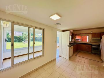 Casa - Solar Del Bosque - Venta con Renta