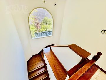 Casa - Solar Del Bosque - Venta con Renta