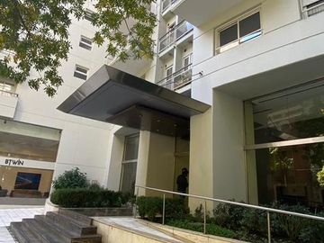 Libertad 1600, Depto 2 Ambientes C/ Balcón y Terraza Propia, Edificio Moderno, De Categoría-Recoleta
