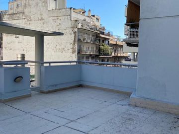 Libertad 1600, Depto 2 Ambientes C/ Balcón y Terraza Propia, Edificio Moderno, De Categoría-Recoleta