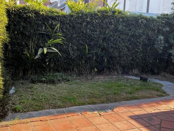 Local - Las Lomas-Horqueta