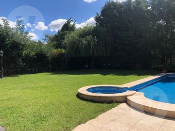 Casa en venta - Barrio Echeverria Del Lago, Canning