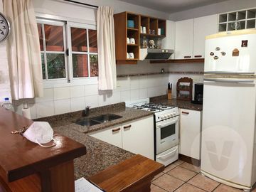 Casa en venta - Barrio Echeverria Del Lago, Canning