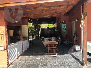Casa en venta - Barrio Echeverria Del Lago, Canning