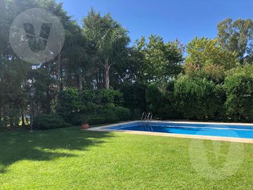 Casa en venta - Barrio Echeverria Del Lago, Canning