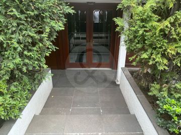 CASA EN LOMAS DE TECAMACHALCO EN VENTA  Casa en renta en Lomas de Tecamachalco