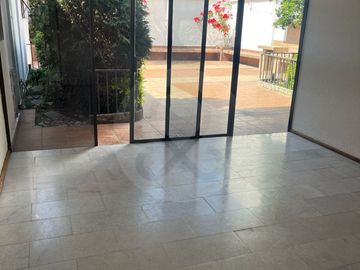 CASA EN LOMAS DE TECAMACHALCO EN VENTA  Casa en renta en Lomas de Tecamachalco
