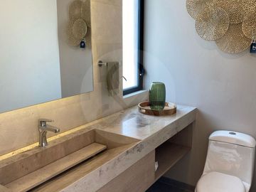 Casa en condominio en venta en El Campanario
