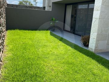 Casa en condominio en venta en El Campanario