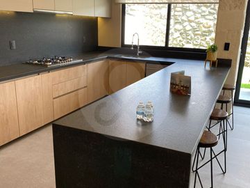 Casa en condominio en venta en El Campanario