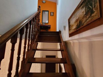 Casa 5 ambientes en Moron Sur