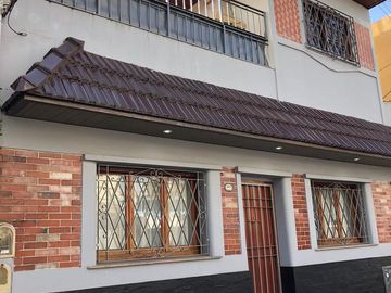 PH de 3 ambientes con Terraza Con Parrilla - Wilde