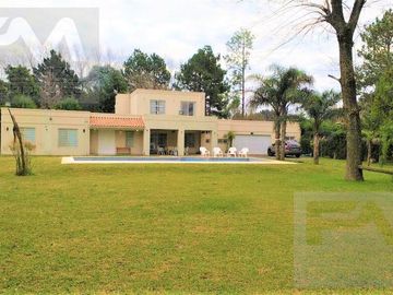 Casa - Francisco Alvarez