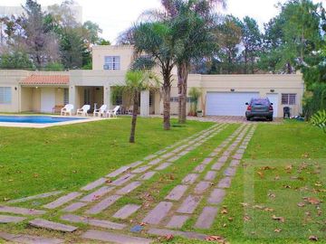 Casa - Francisco Alvarez