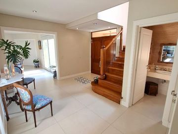 Vendo Casa en Buenos Aires Golf Club / Bella Vista