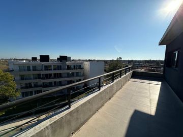 Venta De Departamento De 2 Ambientes En Zug Verdi, La Lonja, Pilar!