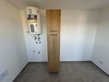 Venta De Departamento De 2 Ambientes En Zug Verdi, La Lonja, Pilar!