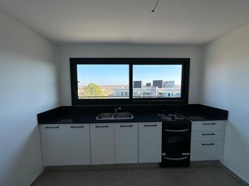 Venta De Departamento De 2 Ambientes En Zug Verdi, La Lonja, Pilar!