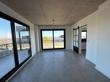Venta De Departamento De 2 Ambientes En Zug Verdi, La Lonja, Pilar!