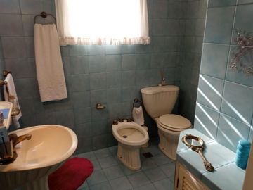 Casa - Claypole