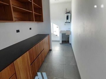 Espectacular Residencia en Venta en Club Altozano Colima